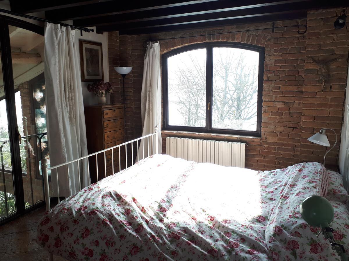 Вилла La Casa Sopra Le Nuvole Медезано Экстерьер фото